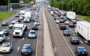 Silicon Valley shuttle drivers unanimously approve contract proposal